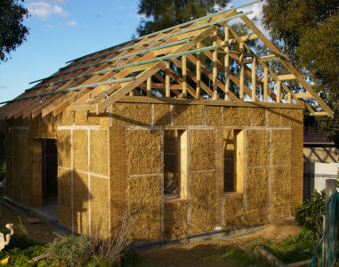 1-Materiali-naturali-in-edilizia-report-UK-allerta-sui-potenziali-rischi-di-canapa-e-paglia