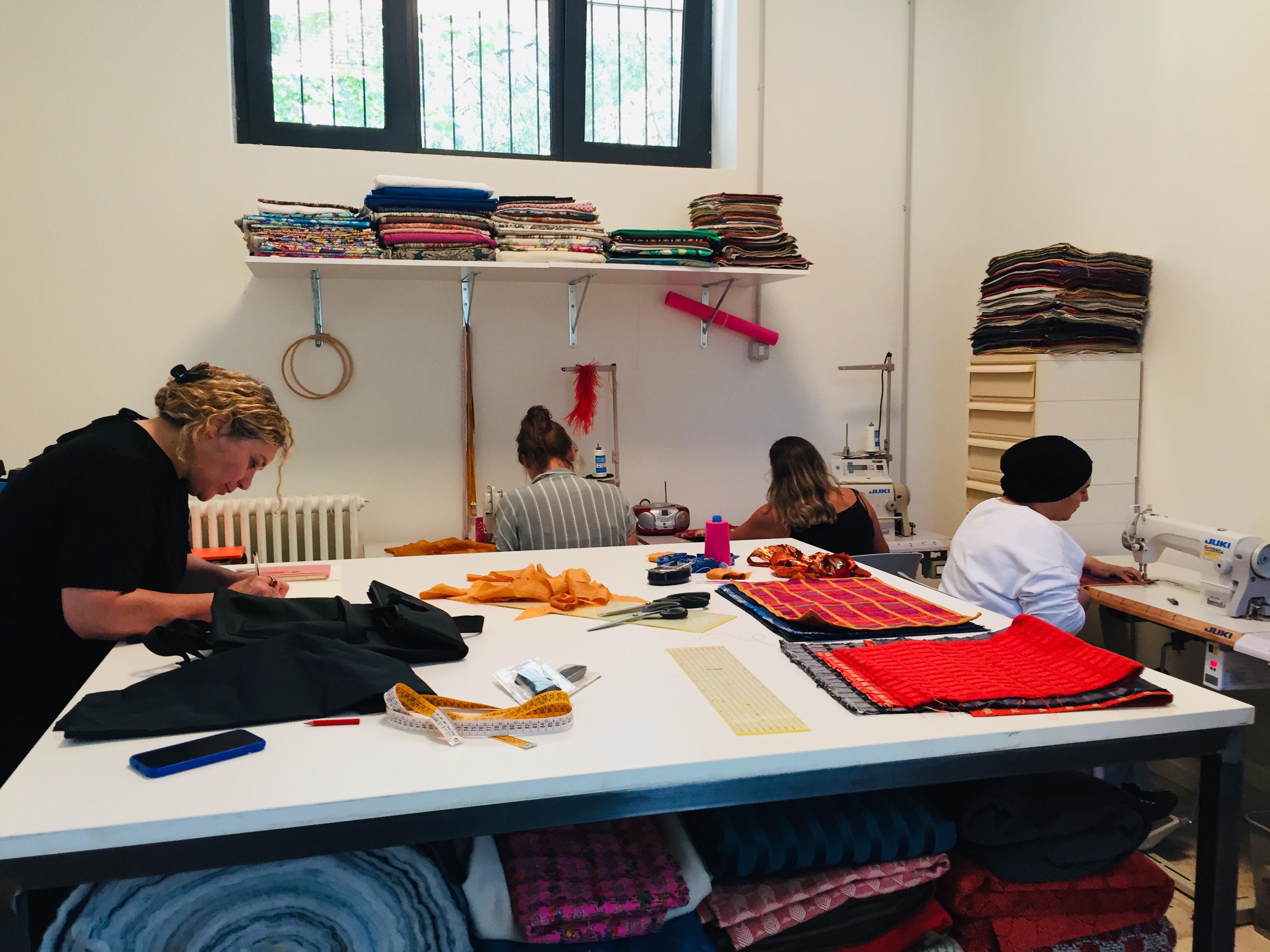 L’Atelier che cura (e assume)